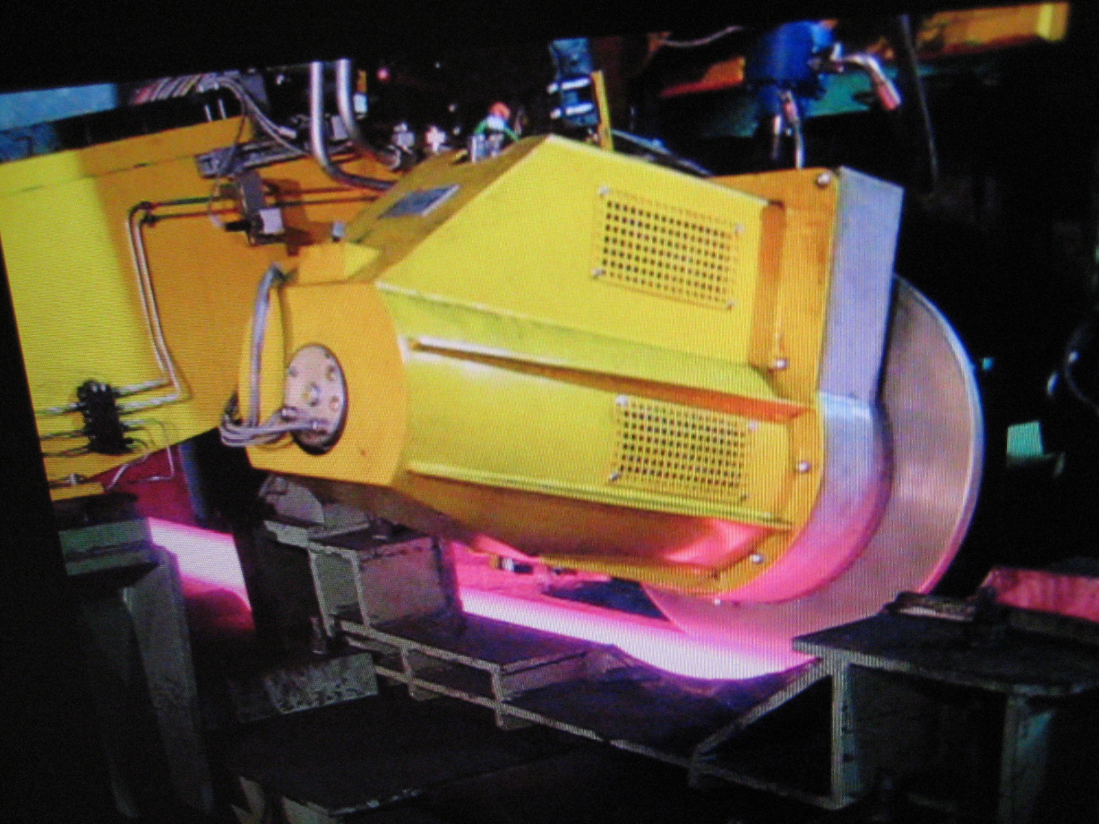 rail stamping machine